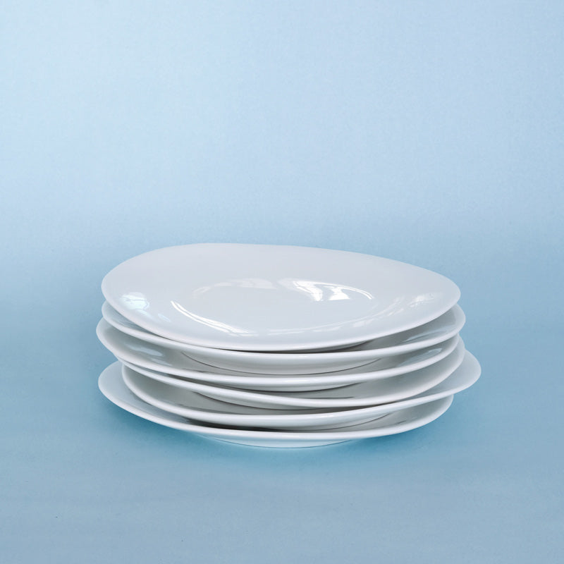 PETITE ASSIETTE AFFAMÉE