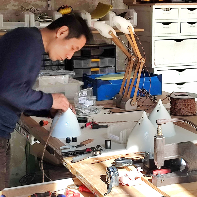 LE PERCHOIR - Lampadaire 165cm - Bois Brun