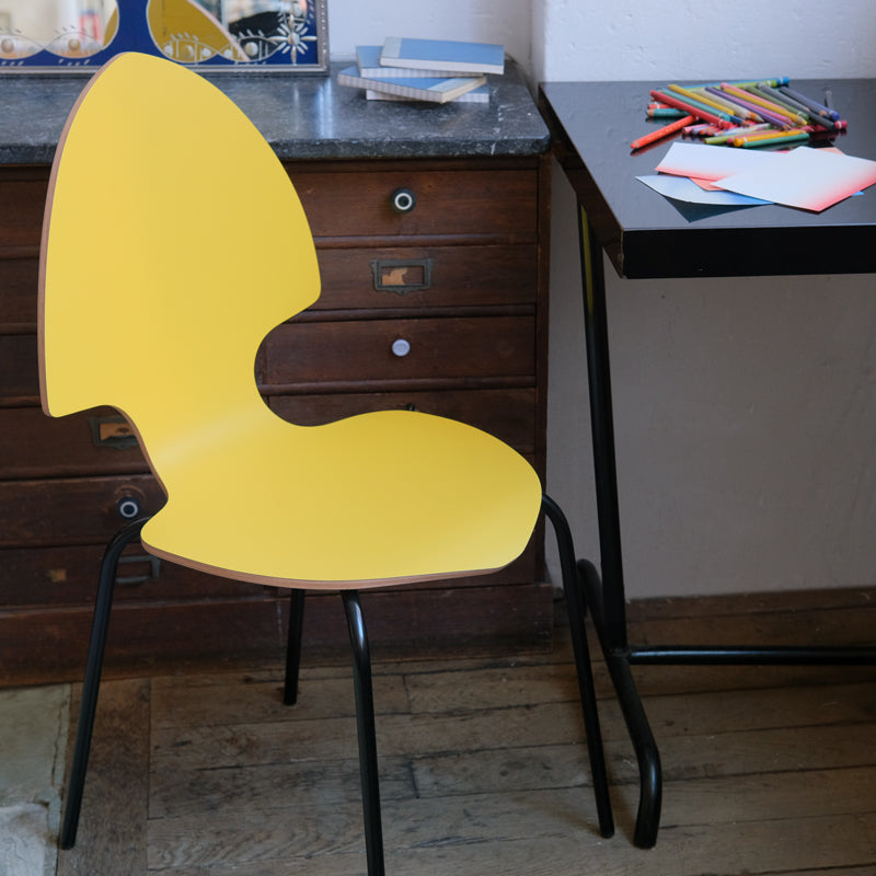 CHAISE LA CAPRICIEUSE, jaune