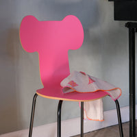 THE SHY CHAIR, pink