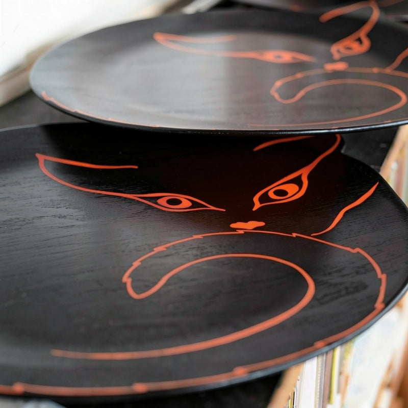 Plateaux en bois noir, Design Tsé & Tsé, série limitée "Chat Noir"
