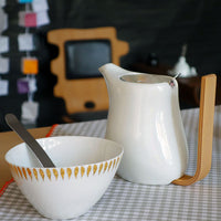 FAMISHED BOWL, wisps